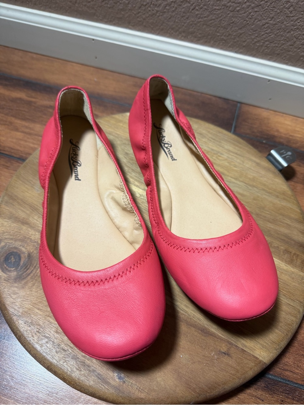 Lucky Brand Coral Pink Leather Ballet Flats Size 7.5